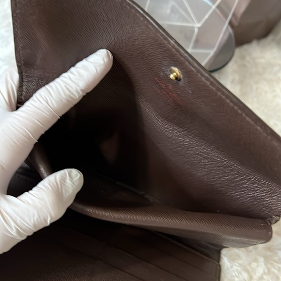 Authentic Louis Vuitton Damier Ebene International Wallet w/ Strap and D… - Picture 12 of 17